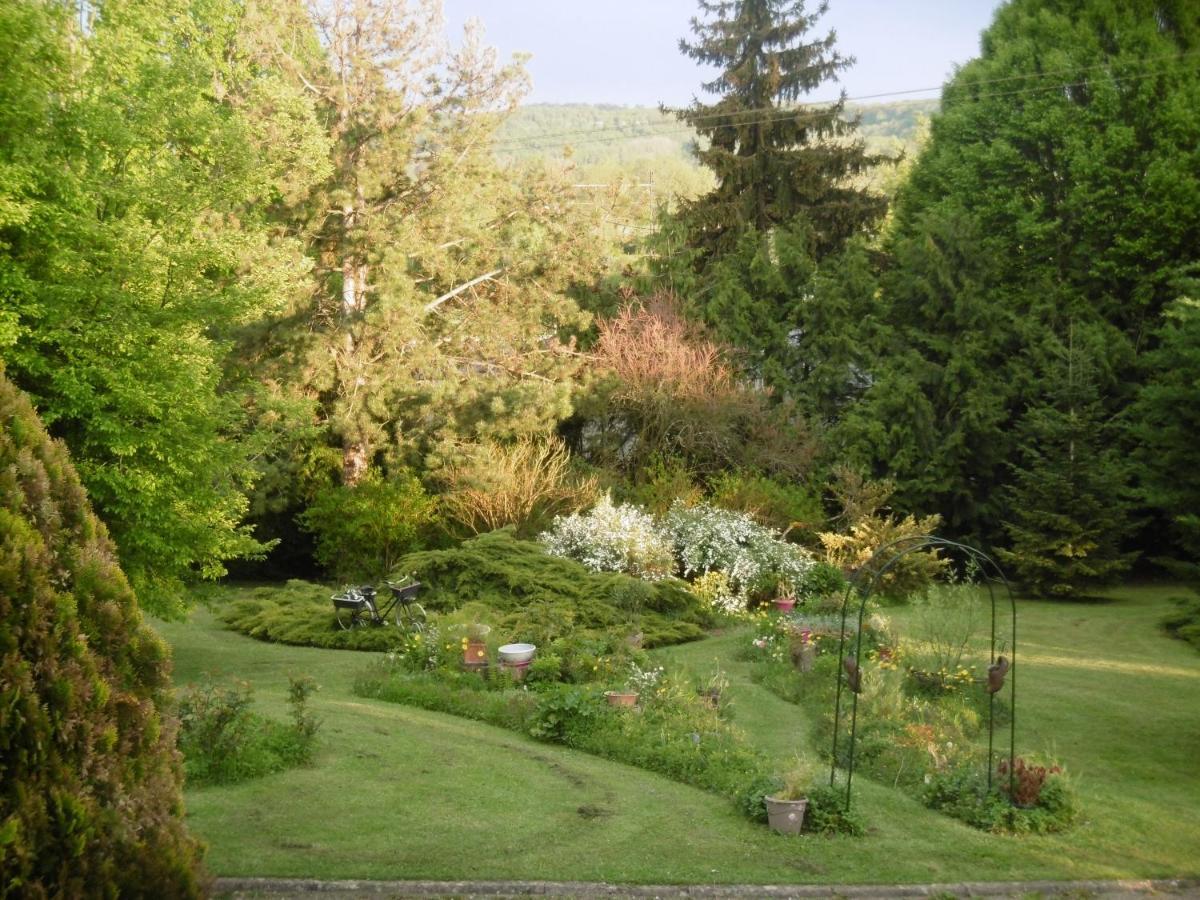 Bed and Breakfast Ma Cabotte De Bourgogne Marmagne  Exterior foto